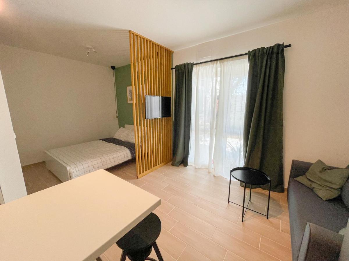 Modern Studio Overlooking Downtown Makarska Kültér fotó