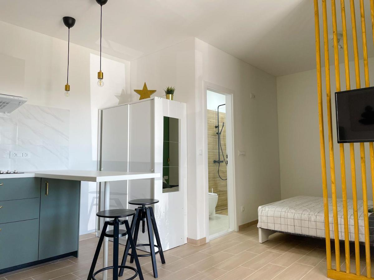 Modern Studio Overlooking Downtown Makarska Kültér fotó